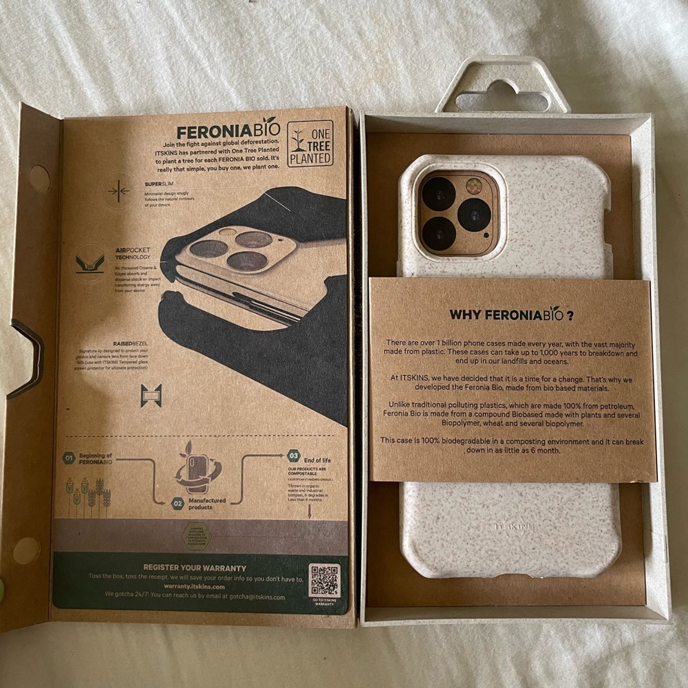 Biodegradable Itskins Iphone 11 Pro Phone case